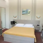 Oceanis Hotel